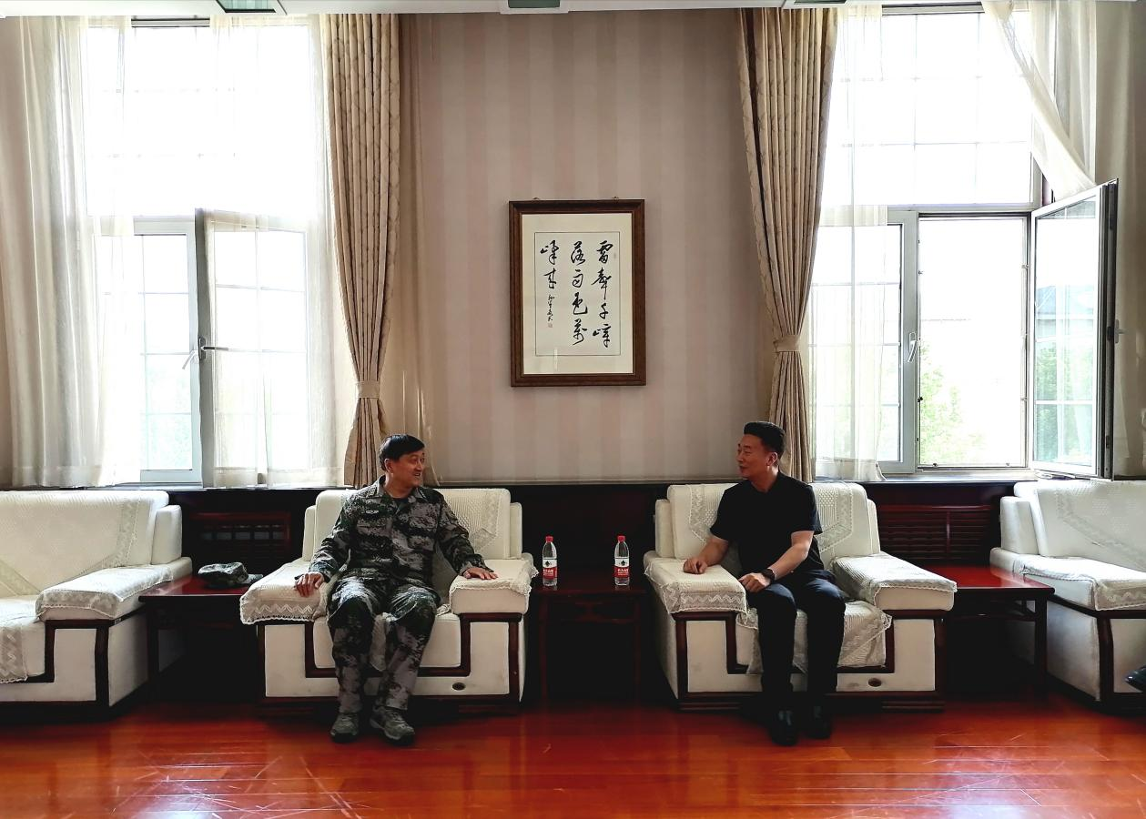 天津市警备区市教委领导莅临我院调研指导工作