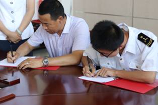 abfcaae95d4f4d1d1ef5828e91d400a